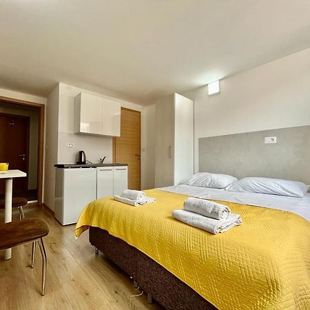 Apartmani Roza PUY 외부 사진