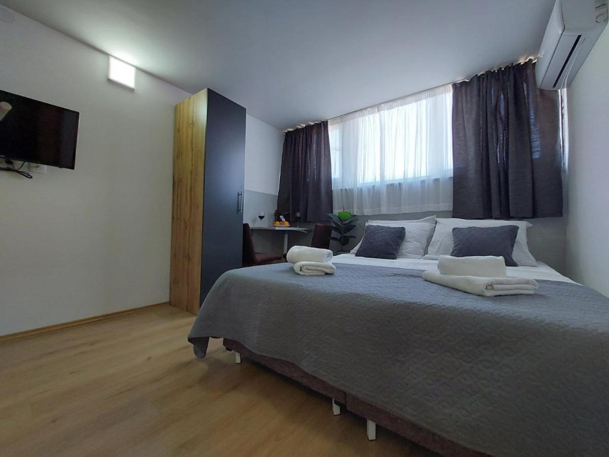 Apartmani Roza PUY 외부 사진