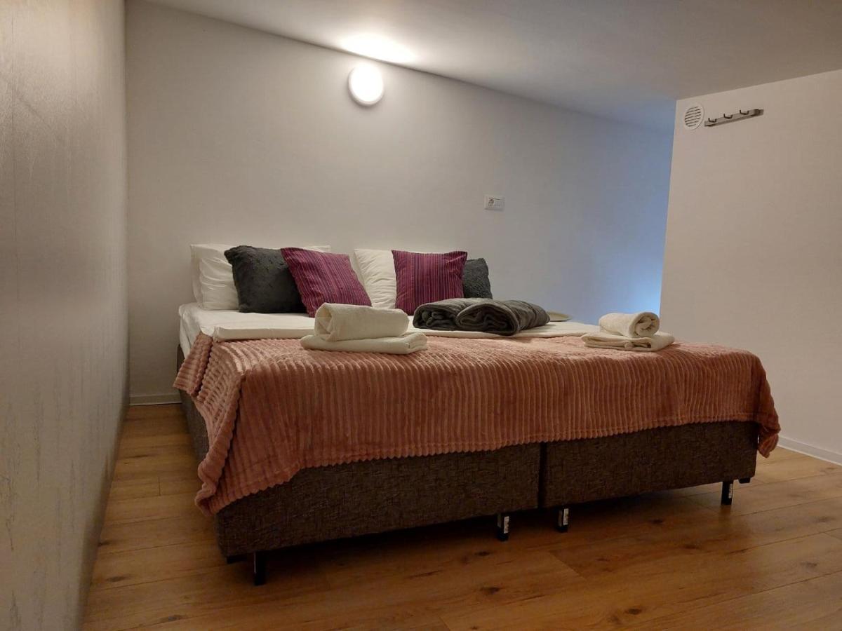 Apartmani Roza PUY 외부 사진
